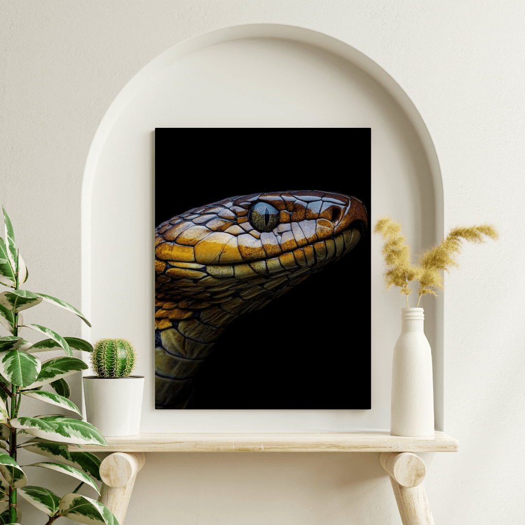 King's Vigil - Wildlife Wall Art - Aestheticanvas